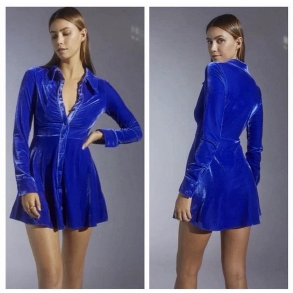 Urban Outfitters Uo Nellie Ruched Velvet Shirt Dress in Blue Size Small